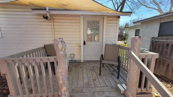 $2,222 | 206 West 55th 1/2 Street, Austin, TX 78751