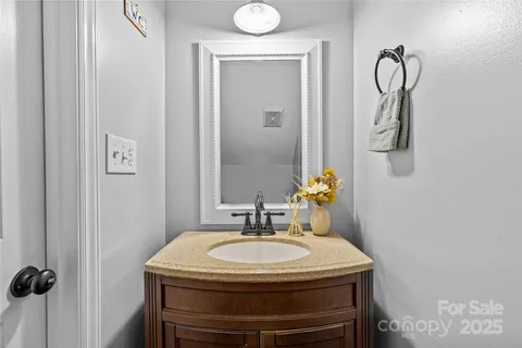 $489,000 | 301 Southfork Drive, Belmont, NC 28012