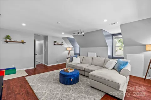 $489,000 | 301 Southfork Drive, Belmont, NC 28012