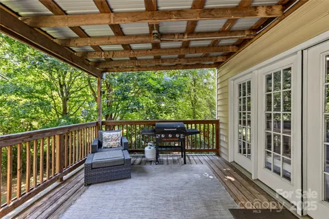 $489,000 | 301 Southfork Drive, Belmont, NC 28012