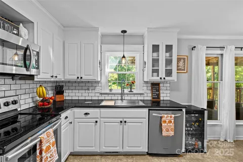 $489,000 | 301 Southfork Drive, Belmont, NC 28012