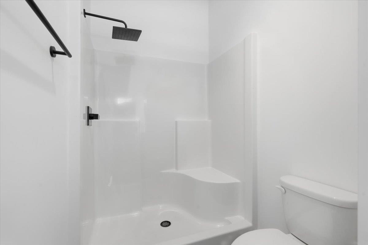 202 South Howard Avenue Landrum, SC 29356 - Photo 15 of 30