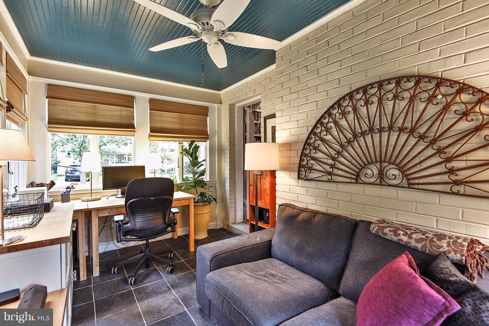 4201 Fordham Road Northwest Washington, DC 20016 - Photo 6 of 30 Office/Sun Room