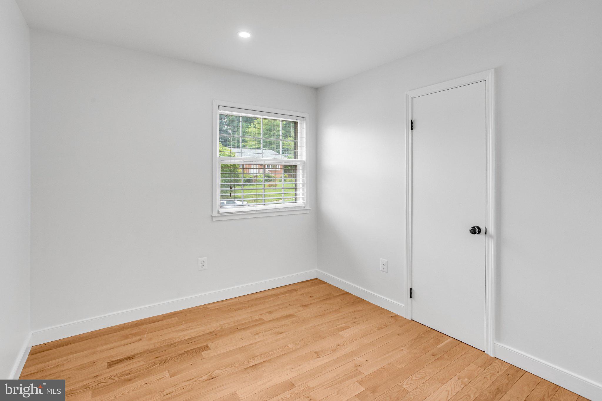 4712 Kilbane Road Woodbridge, VA 22193 - Photo 16 of 64 Gallery Image 16