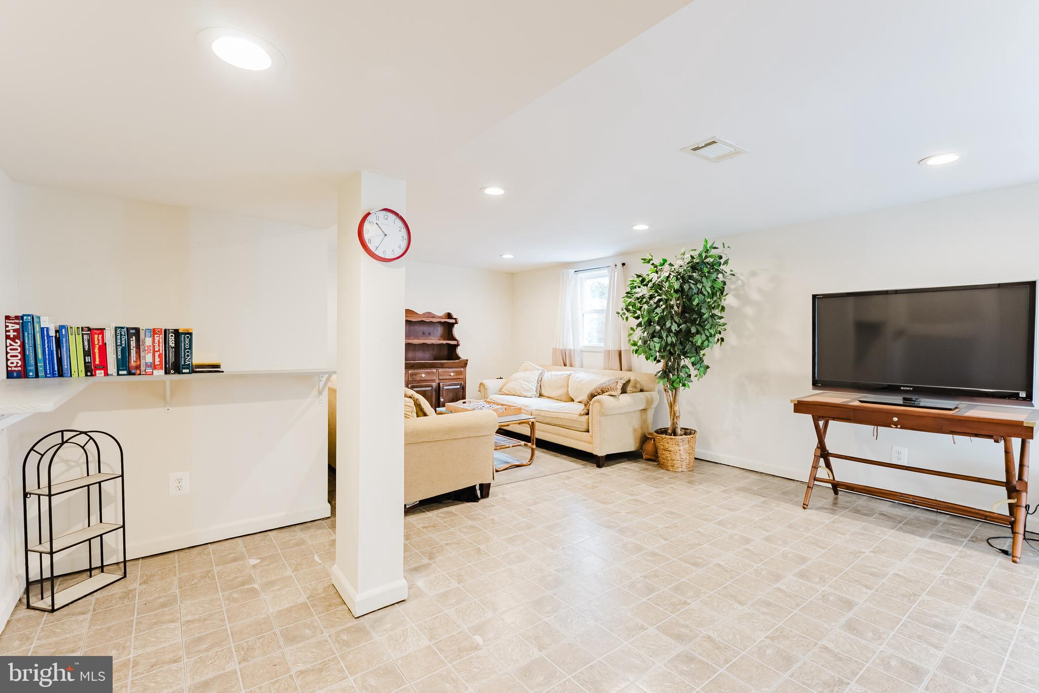 6317 Telegraph Road Alexandria, VA 22310 - Photo 11 of 24