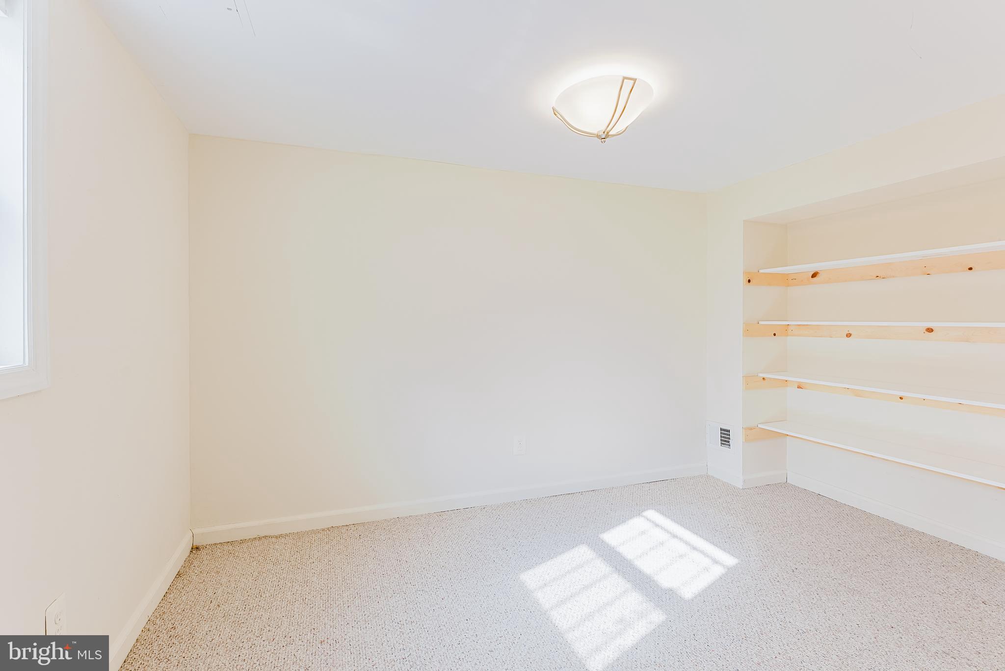 6317 Telegraph Road Alexandria, VA 22310 - Photo 14 of 24