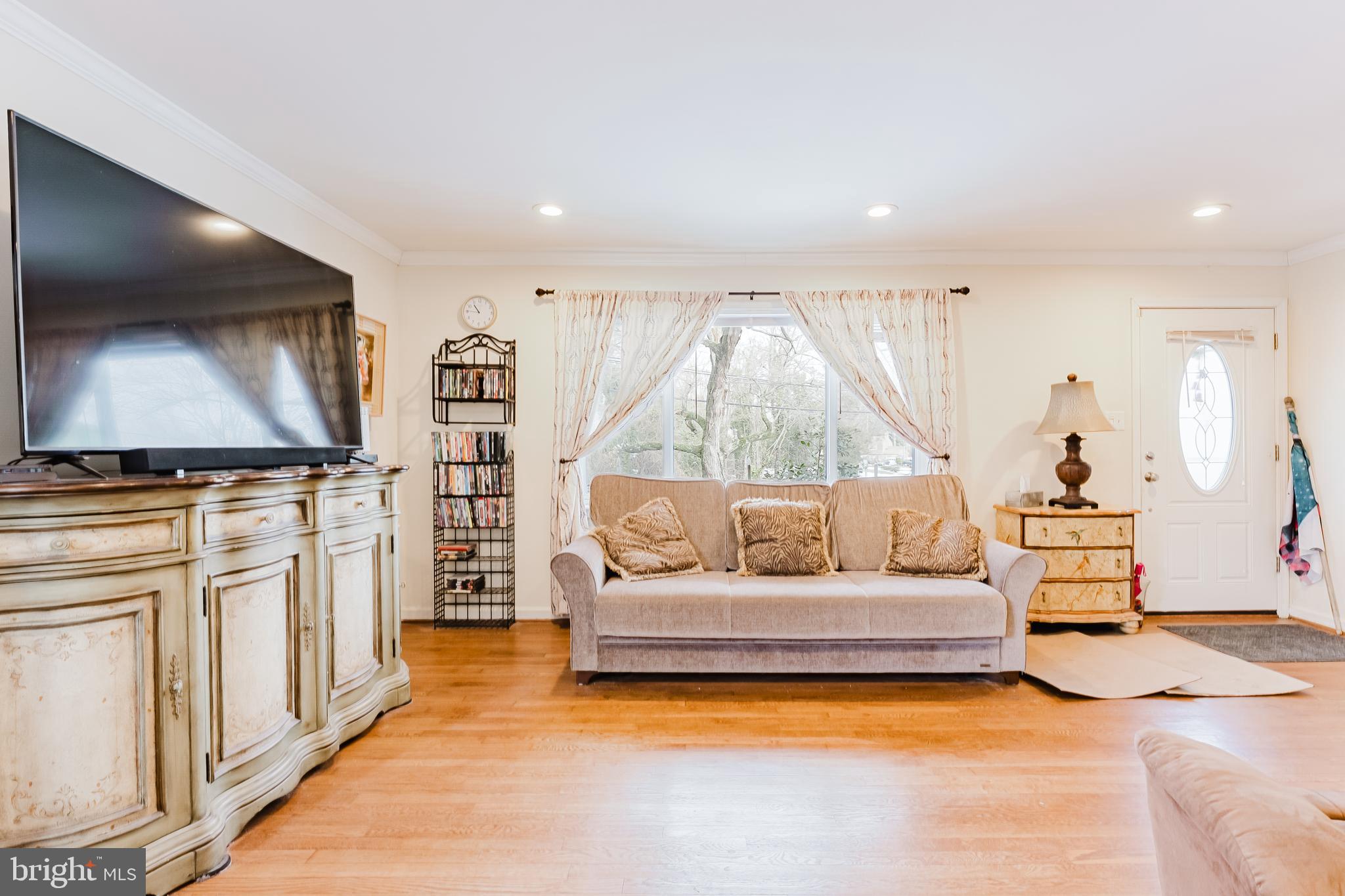 6317 Telegraph Road Alexandria, VA 22310 - Photo 4 of 24