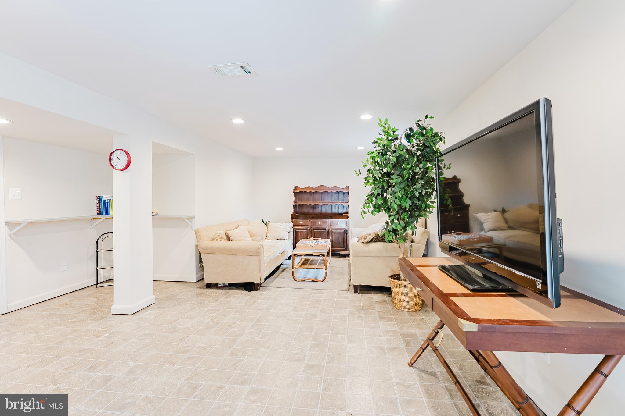 6317 Telegraph Road Alexandria, VA 22310 - Photo 7 of 24