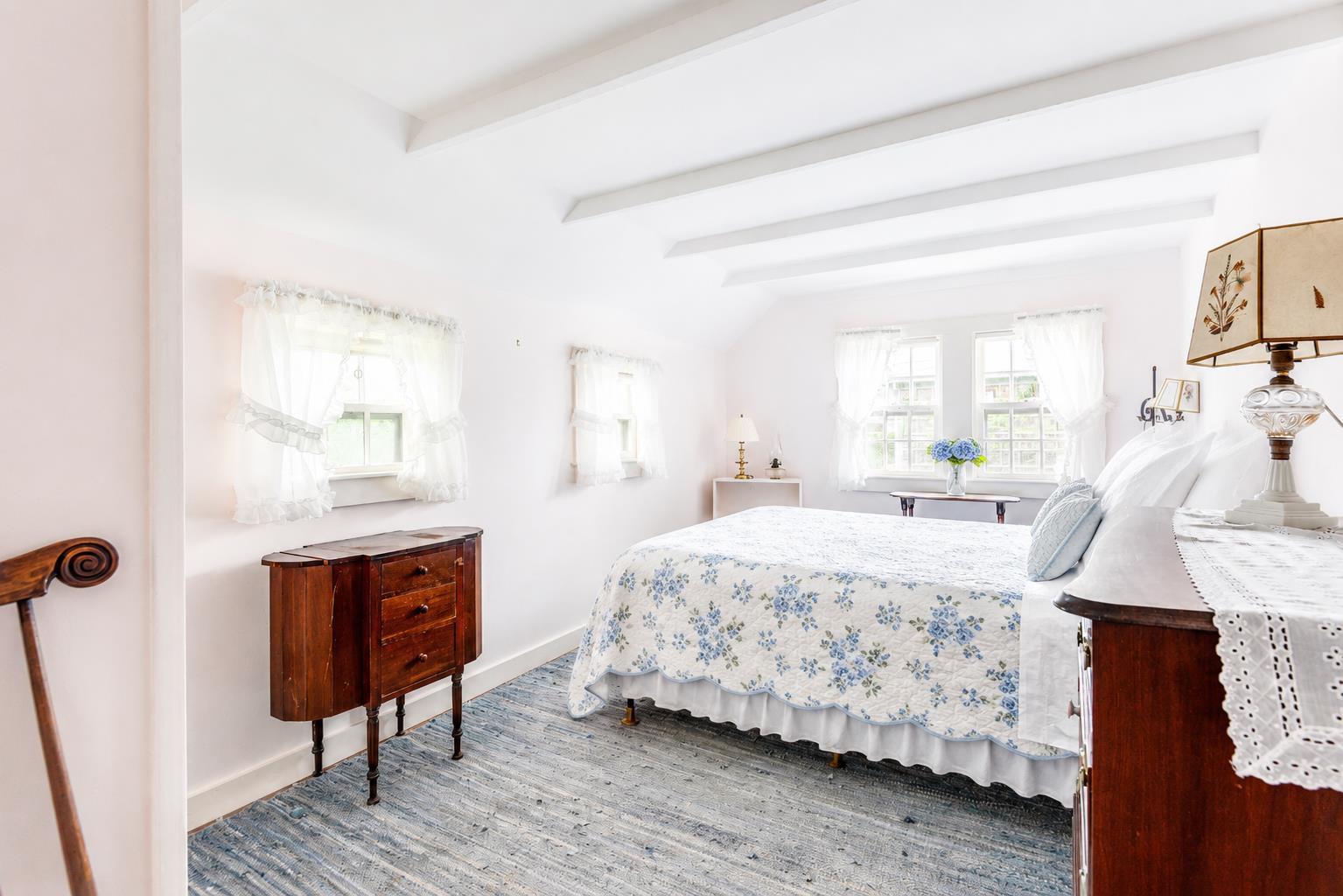 2 Lily Street Nantucket, MA 02554 - Photo 21 of 28