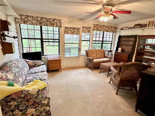 $350,000 | 11191 Co Ln 176, Carthage, MO 64836