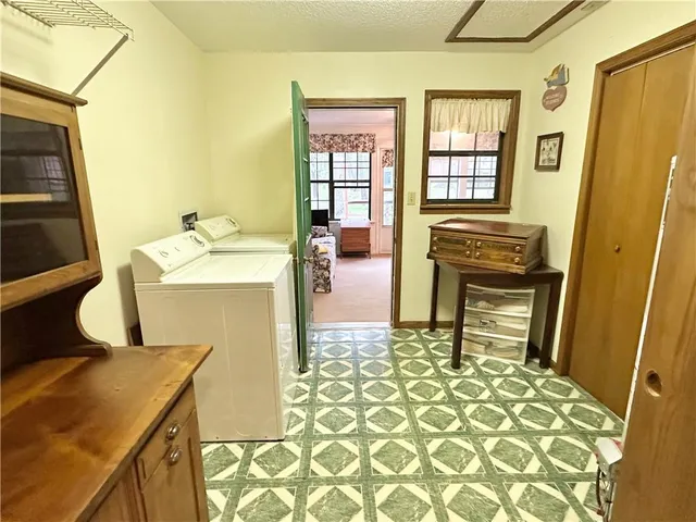 $350,000 | 11191 Co Ln 176, Carthage, MO 64836