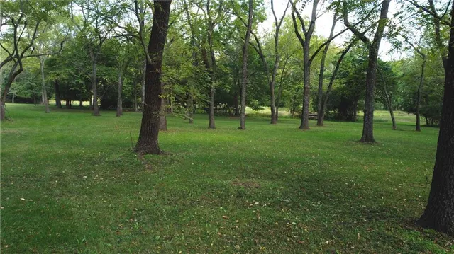 $350,000 | 11191 Co Ln 176, Carthage, MO 64836