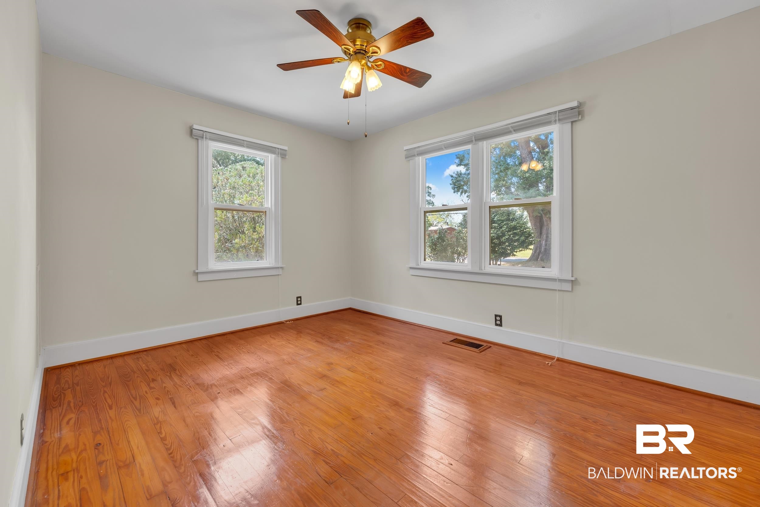 605 South Cedar Street Foley, AL 36535 - Photo 11 of 44 bedroom 1 additional view