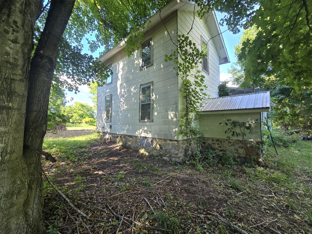 12451 Beecher Road Hudson, MI 49247 - Photo 5 of 27