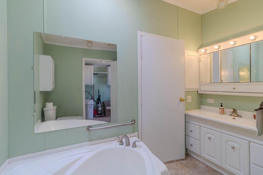 20903 Peoria Loop Road Raymond, OH 43067 - Photo 16 of 26 Primary en-suite bathroom