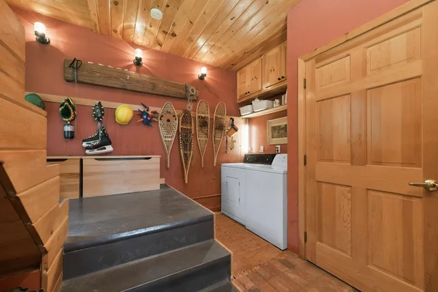 $905,000 | 906 Shedd Hill Road, Stoddard, NH 03464