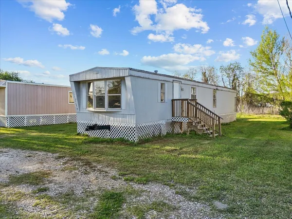 $425,000 | 13434 24th Street, Santa Fe, TX 77510