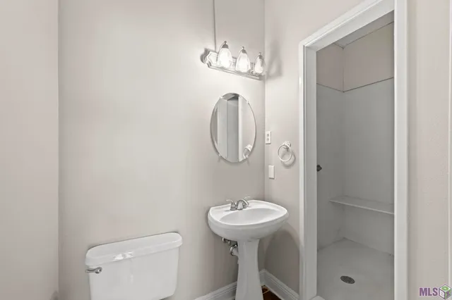 $499,999 | 5638 Riverbend Boulevard, Baton Rouge, LA 70820