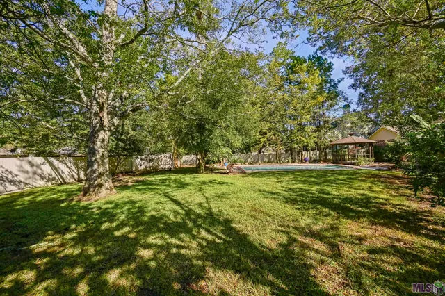 $499,999 | 5638 Riverbend Boulevard, Baton Rouge, LA 70820