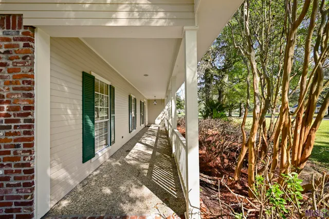 $499,999 | 5638 Riverbend Boulevard, Baton Rouge, LA 70820