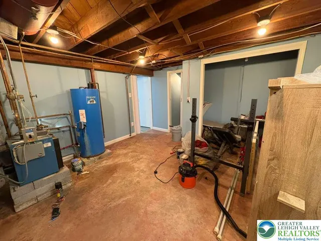 $249,900 | 927 Pearl Boulevard, Montoursville, PA 17754