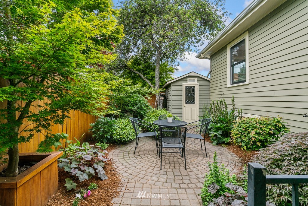 4419 Southwest Findlay Street Seattle, WA 98136 - Photo 16 of 31 Gallery Image 16