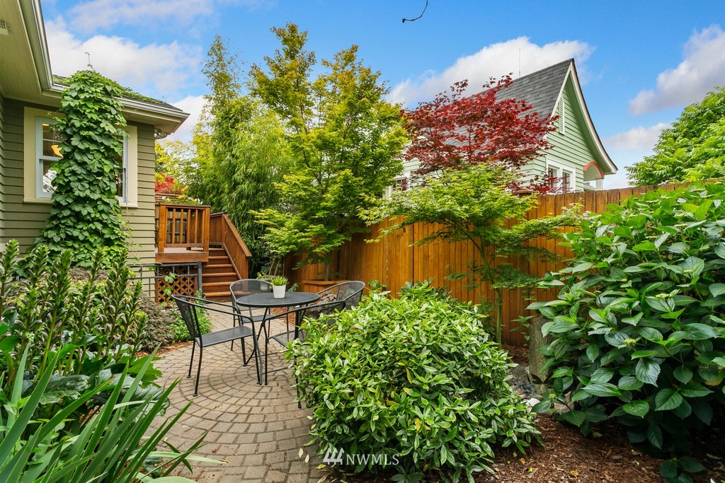 4419 Southwest Findlay Street Seattle, WA 98136 - Photo 17 of 31 Gallery Image 17