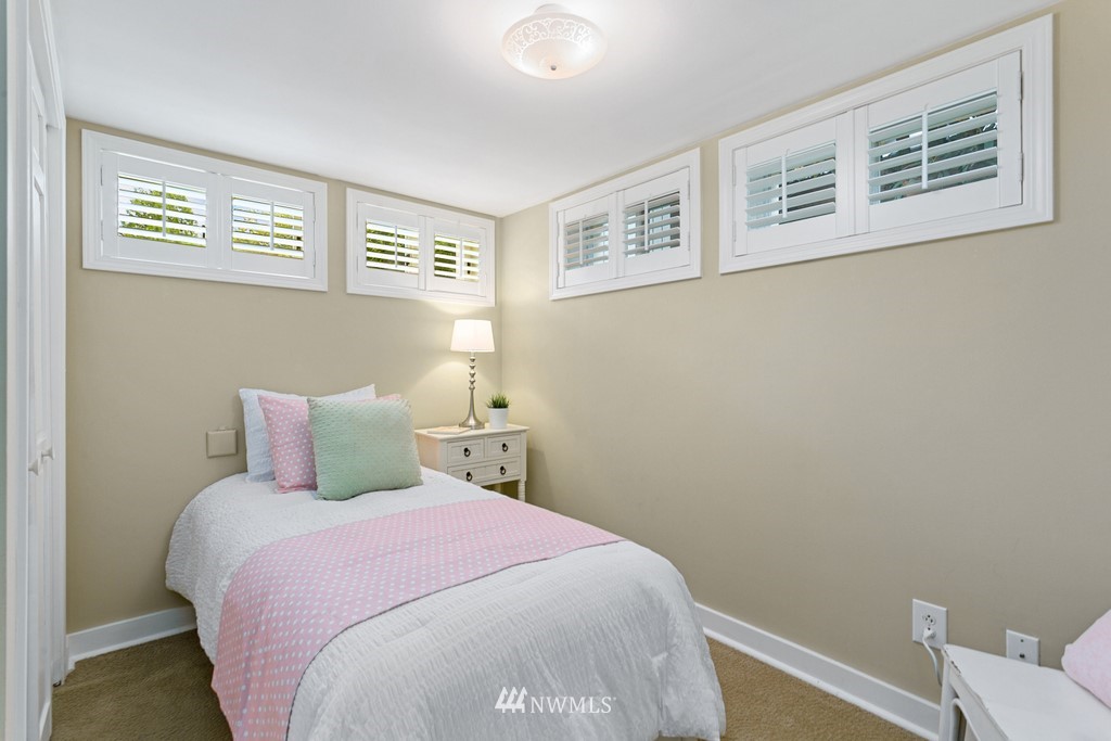 4419 Southwest Findlay Street Seattle, WA 98136 - Photo 23 of 31 Gallery Image 23