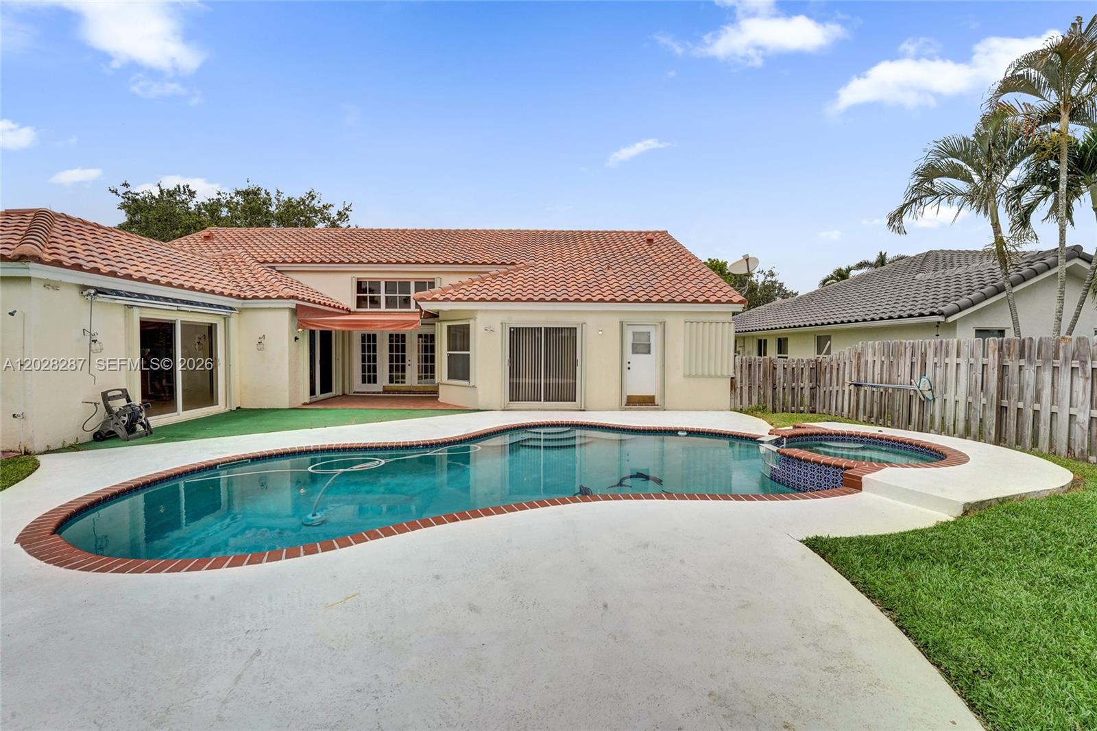 8860 Southern Orchard Road South Davie, FL 33328 - Photo 3 of 39
