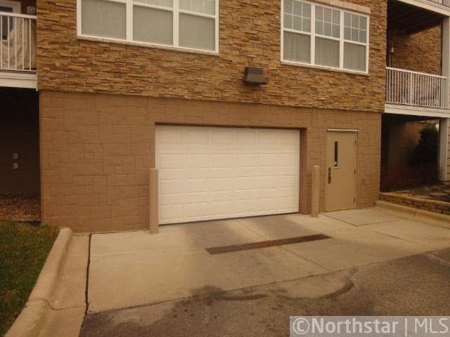 6050 Lake Road, Unit 107 Woodbury, MN 55125 - Photo 18 of 18