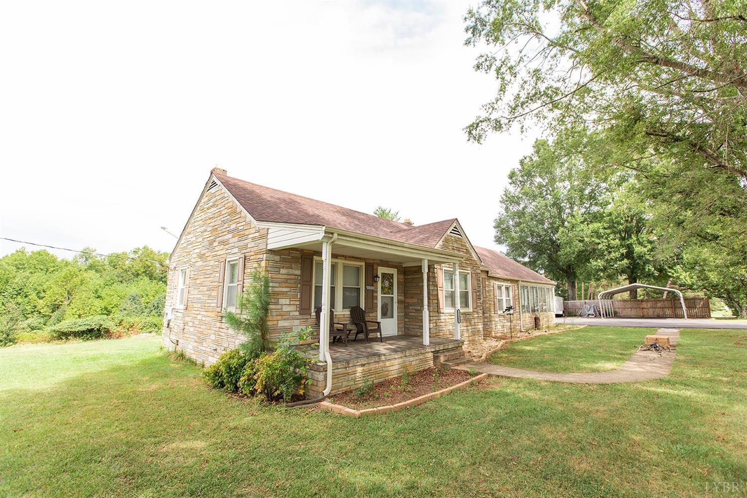 3122 Wards Road Altavista, VA 24517 - Photo 5 of 19 Gallery Image 5