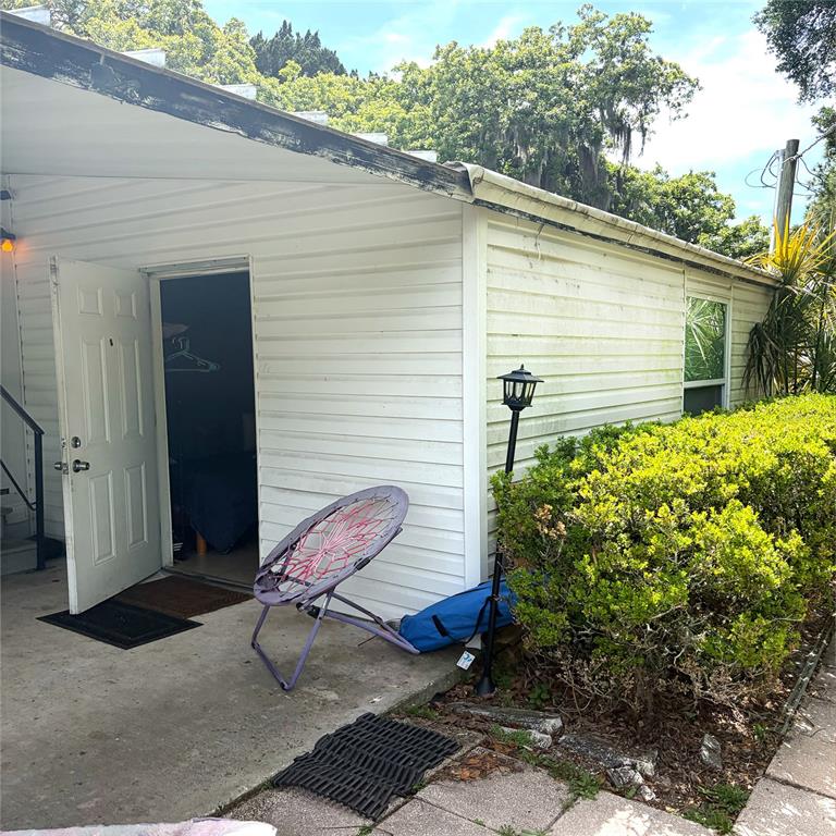 13139 Hicks Road Hudson, FL 34669 - Photo 5 of 22