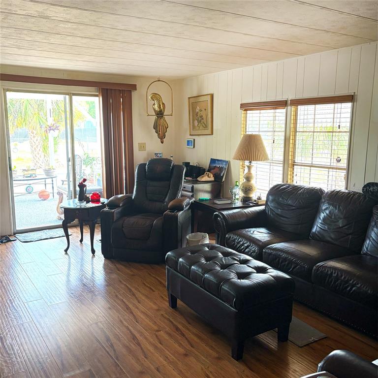 13139 Hicks Road Hudson, FL 34669 - Photo 8 of 22