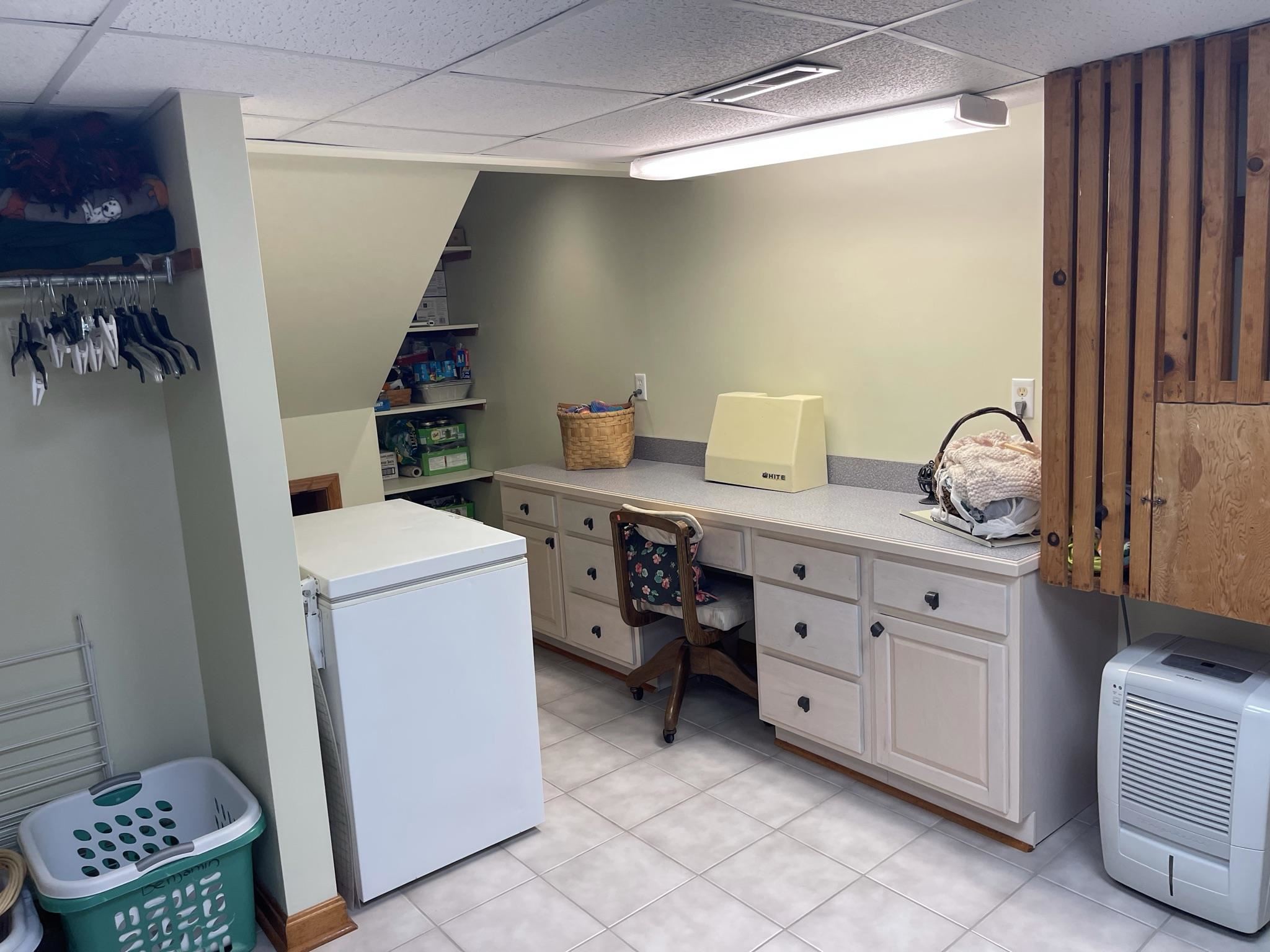 410 Stonegate Road Evansville, IN 47711 - Photo 19 of 36 Gallery Image 19