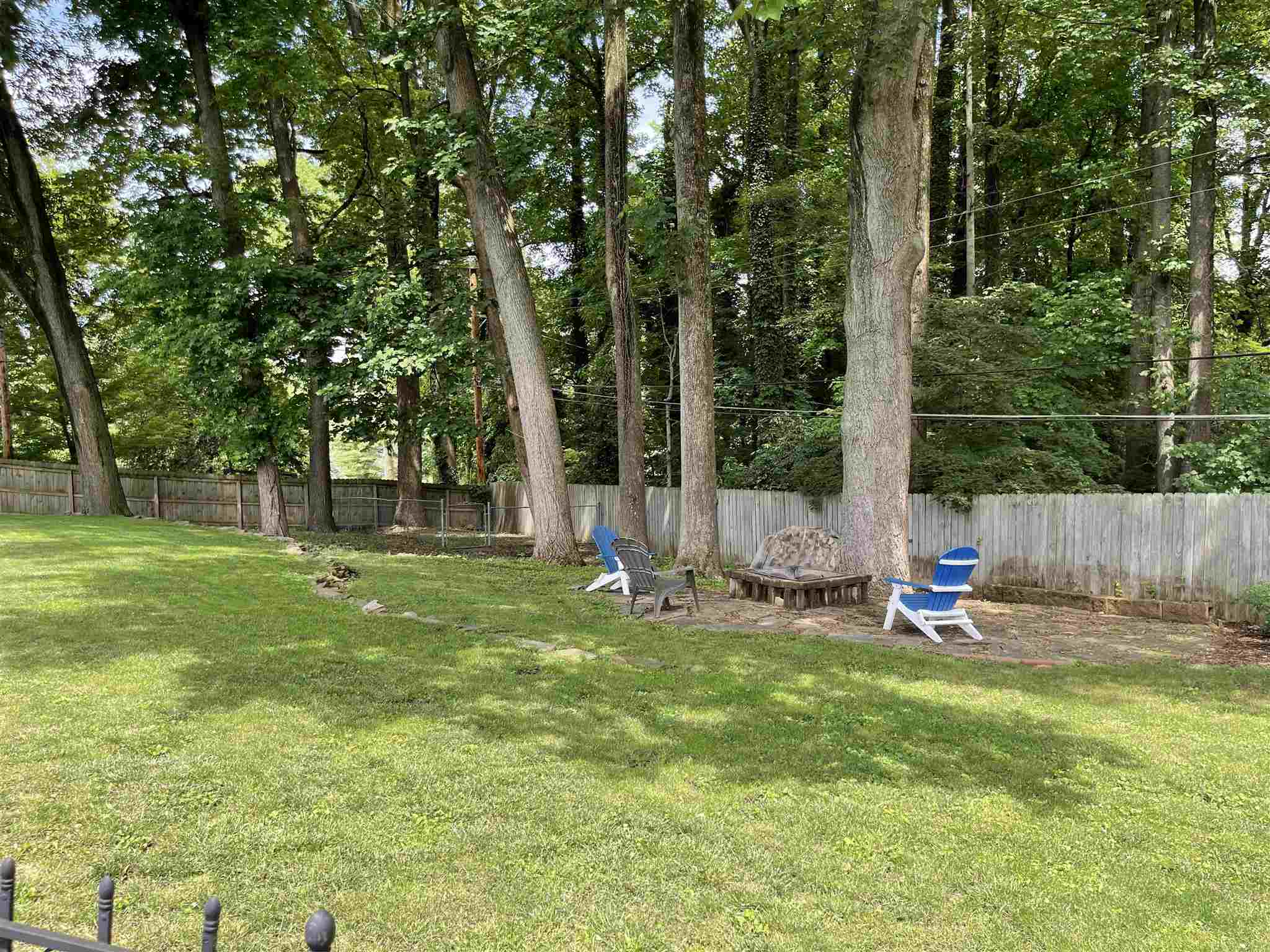 410 Stonegate Road Evansville, IN 47711 - Photo 32 of 36 Gallery Image 32