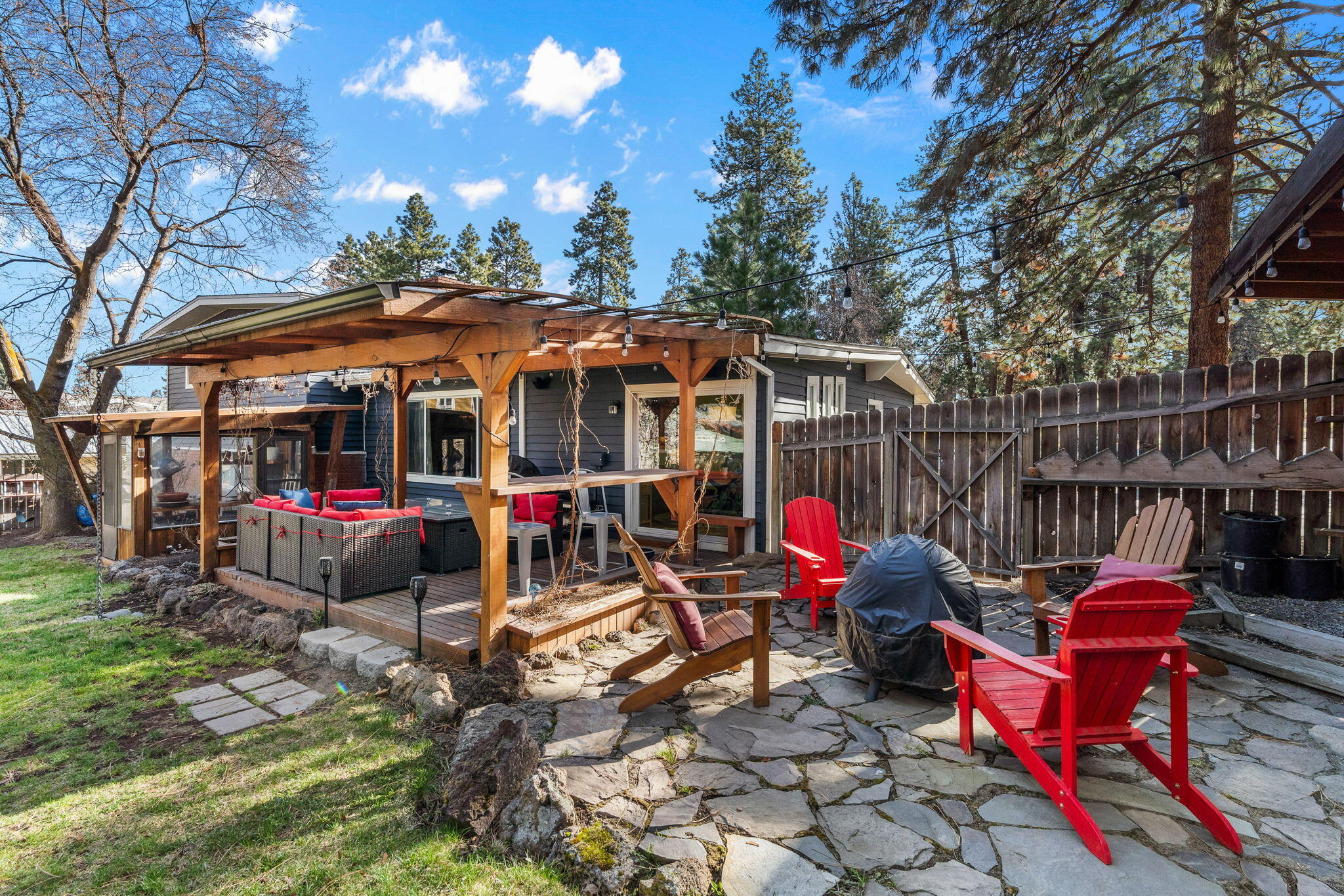 1210 Northeast Jones Road Bend, OR 97701 - Photo 22 of 27 patio and covered deck