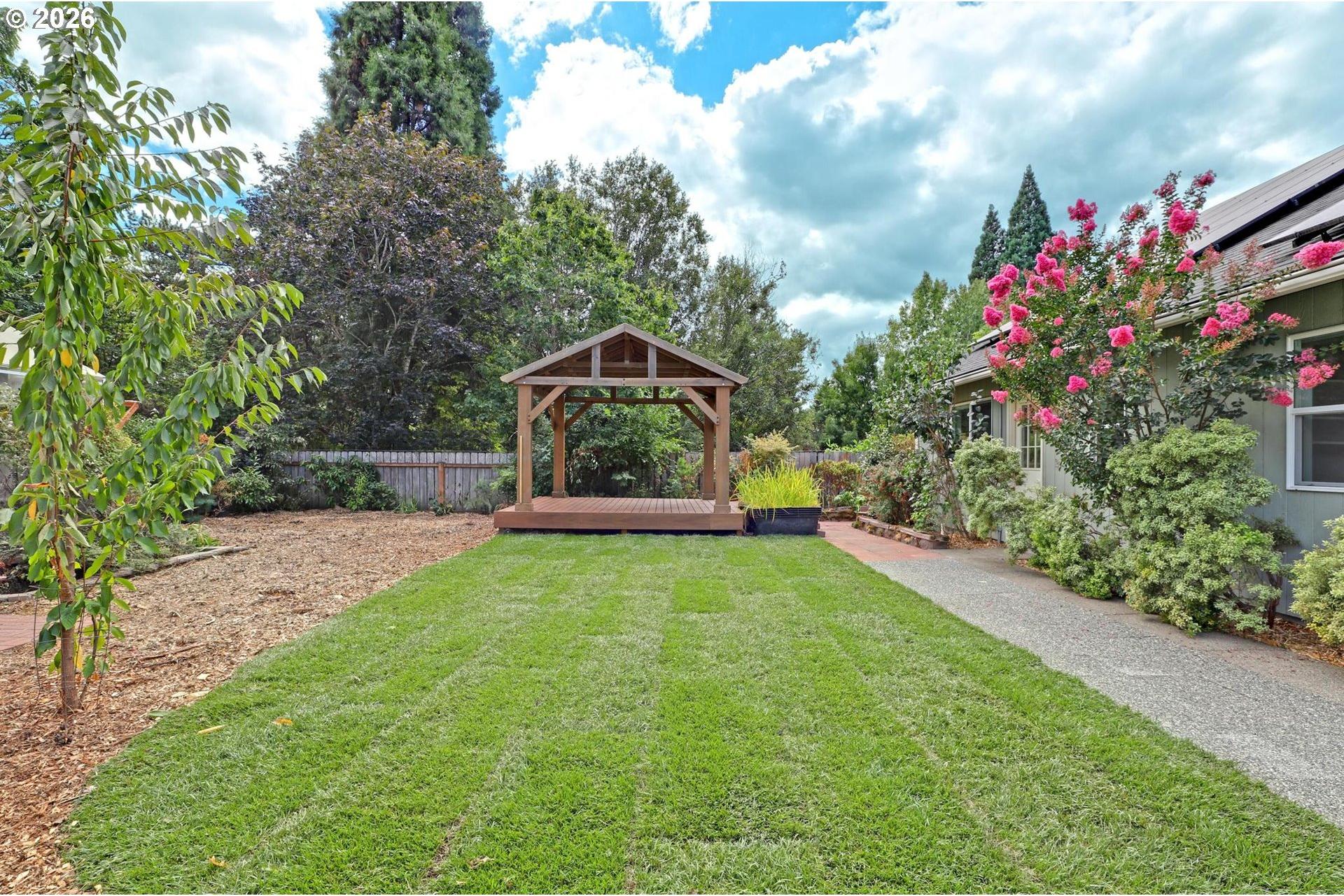 14018 Southwest Butner Road Beaverton, OR 97006 - Photo 26 of 32 Gallery Image 26