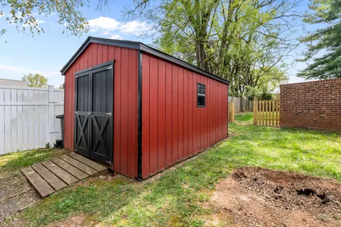 $785,000 | 314 Belmont Place Southwest, Leesburg, VA 20175