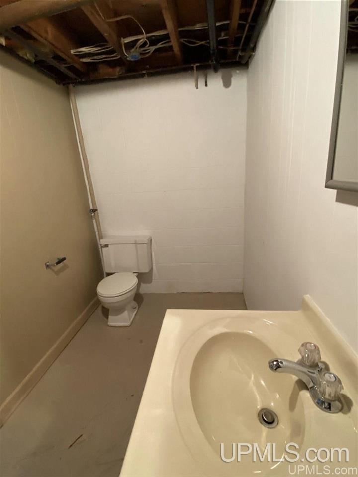 290 Riverside Road Marquette, MI 49855 - Photo 16 of 22 Gallery Image 16