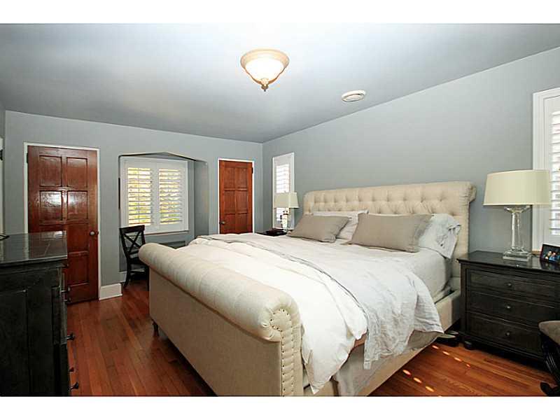 461 Arden Road Mt. Lebanon, PA 15216 - Photo 15 of 24 Master Bedroom.