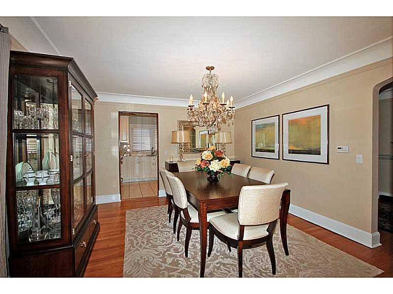 461 Arden Road Mt. Lebanon, PA 15216 - Photo 8 of 24 Dining Room.