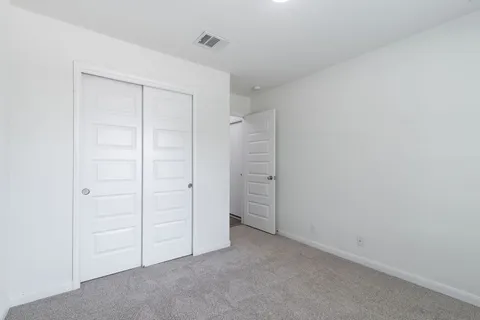 $299,000 | 112 Hawkins Court, Hutto, TX 78634