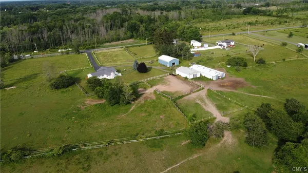 $4,200,000 | 10275 Caughdenoy Road, Clay, NY 13029