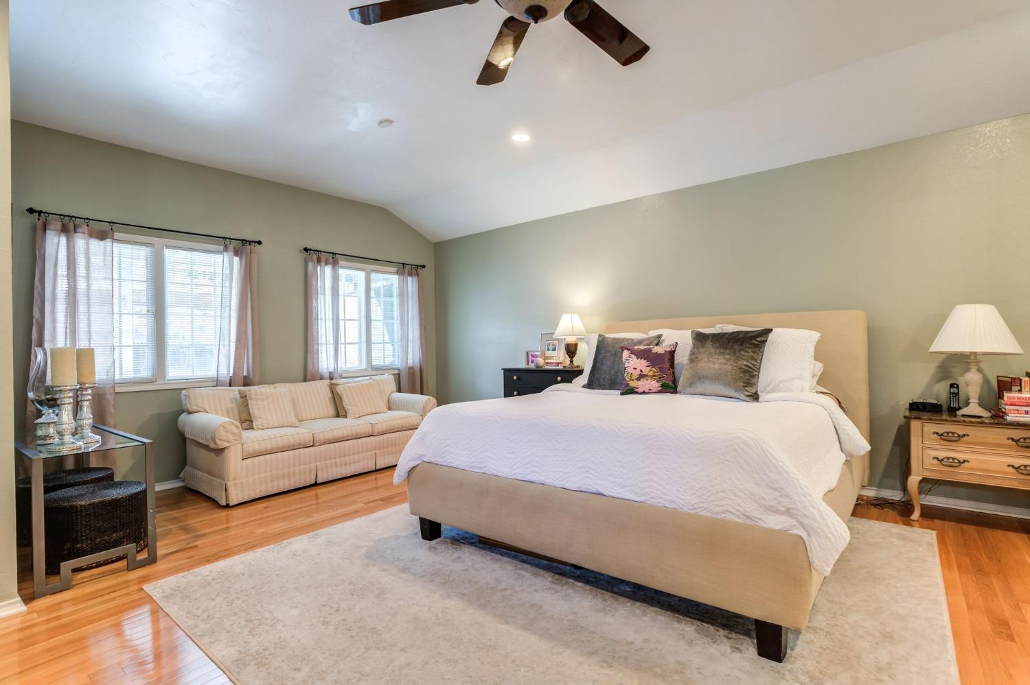 3016 22nd Street Lubbock, TX 79410 - Photo 19 of 50 Gorgeous Primary Suite