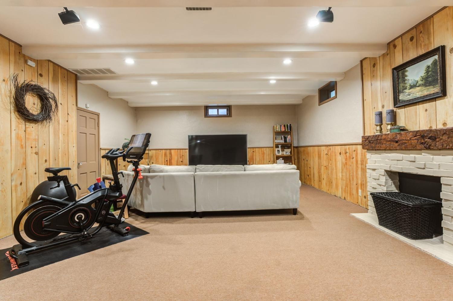 3016 22nd Street Lubbock, TX 79410 - Photo 30 of 50 Fabulous Basement!