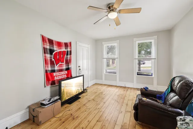 $225,000 | 208 West Pleasant Street, Portage, WI 53901