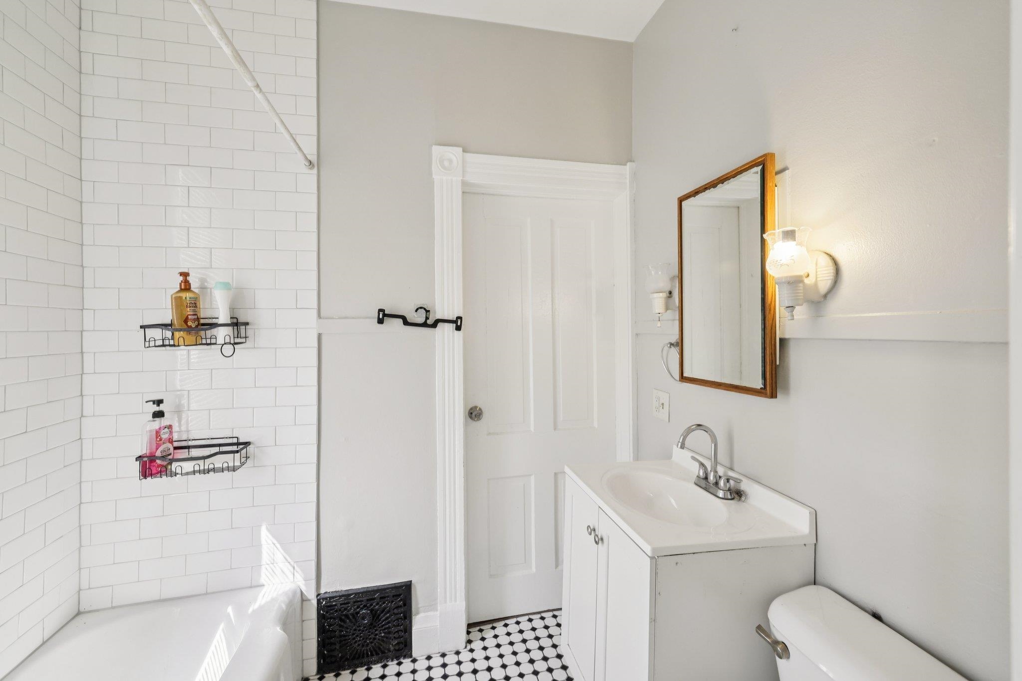 208 West Pleasant Street Portage, WI 53901 - Photo 26 of 78