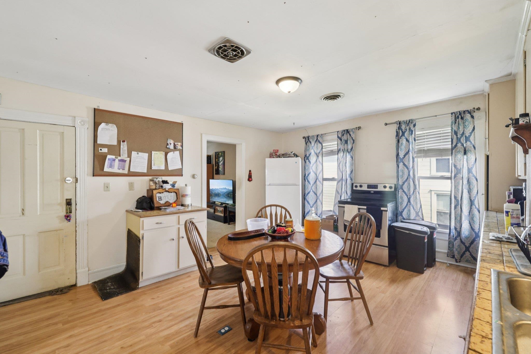 208 West Pleasant Street Portage, WI 53901 - Photo 40 of 78