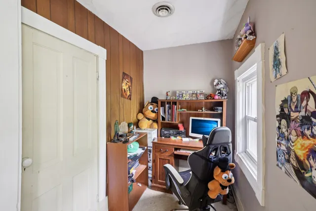 $225,000 | 208 West Pleasant Street, Portage, WI 53901