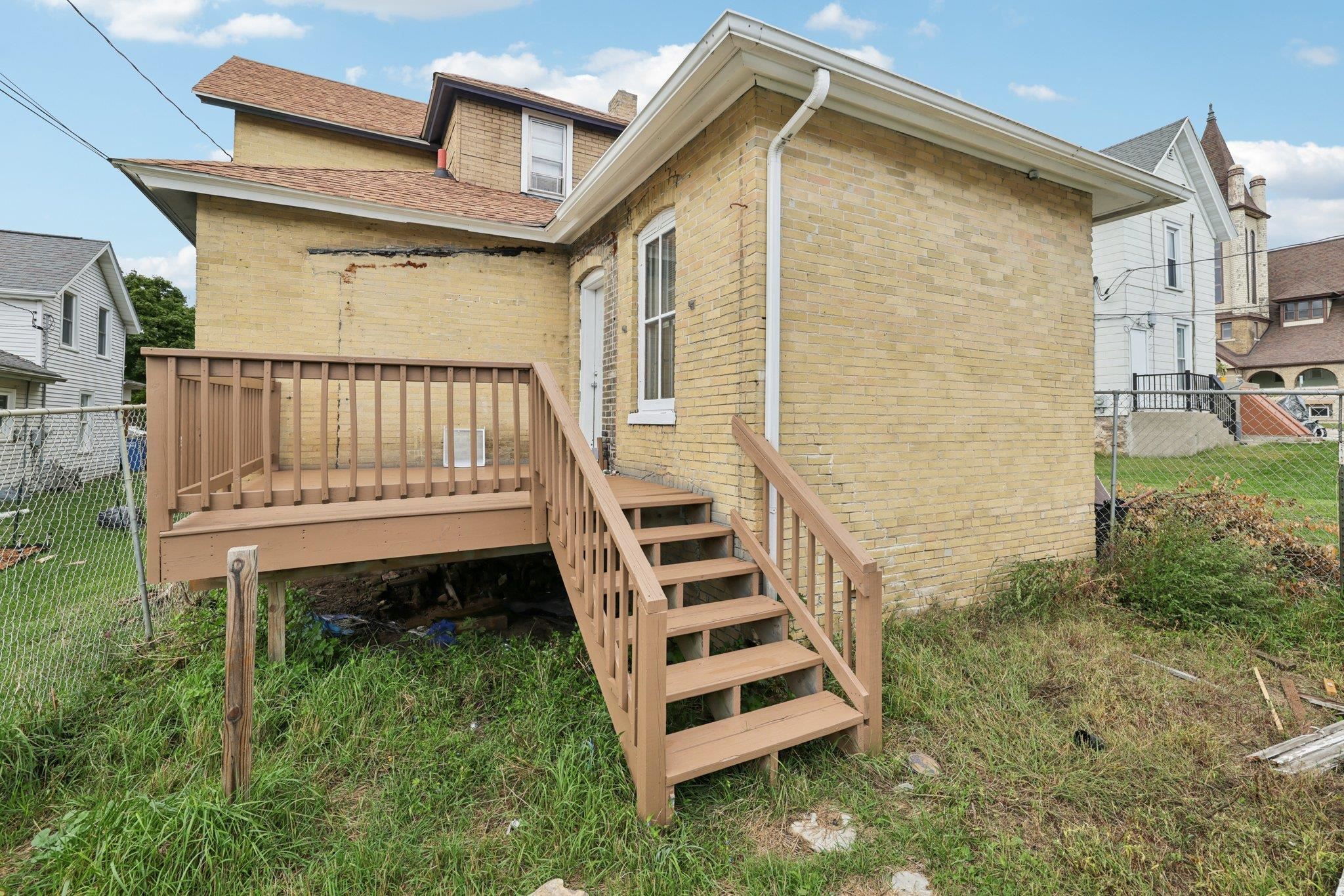 208 West Pleasant Street Portage, WI 53901 - Photo 62 of 78